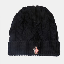 Moncler Grenoble: Чёрная шапка 