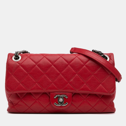 Chanel: Красная сумка 