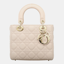 Dior: Розовая сумка 