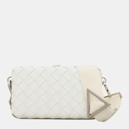 Bottega Veneta: Белая сумка через плечо  Intrecciato