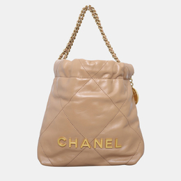 Chanel: Светлая сумка 