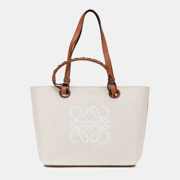 Loewe: Бежевая сумка  Anagram