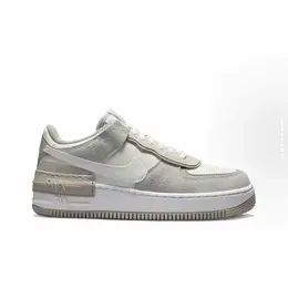 NIKE: Белые кроссовки  Air Force 1 LXX