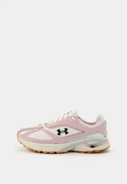 Under Armour: Розовые кроссовки 