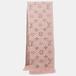 Louis Vuitton: Розовый шарф 