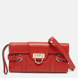 Salvatore Ferragamo: Красный клатч 