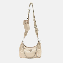 Prada: Бежевая сумка 