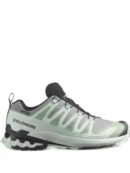 Salomon: Зелёные кроссовки 