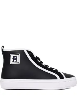 Tommy Hilfiger: Голубые кроссовки 