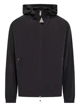 Moncler: Чёрная куртка 