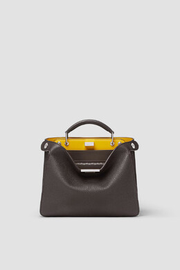 Fendi: Коричневая сумка  Peekaboo ISeeU