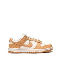 NIKE: Коричневые кроссовки  Dunk Low