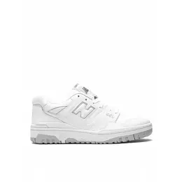 New Balance: Белые кроссовки  550