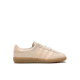adidas: Коричневые кроссовки 