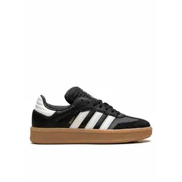 adidas: Чёрные кроссовки  Samba