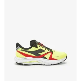 Diadora: Жёлтые кроссовки 