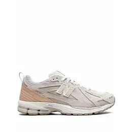 New Balance: Коричневые кроссовки 
