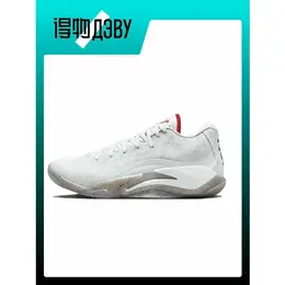 Jordan: Белые кроссовки 