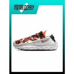 NIKE: Кроссовки 