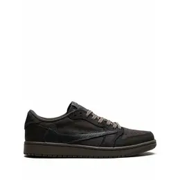 Jordan: Коричневые кроссовки  Air Jordan 1 Travis Scott