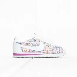 NIKE: Белые кроссовки 