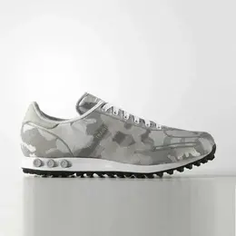 adidas Originals: Белые кроссовки 