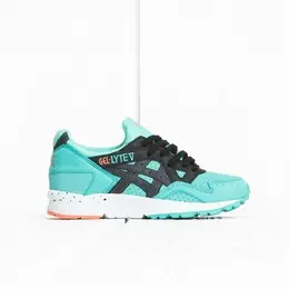 ASICS: Чёрные кроссовки 