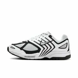 NIKE: Белые кроссовки  Air