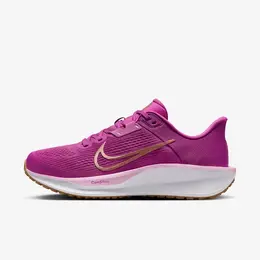 NIKE: Кроссовки 