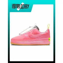 NIKE: Кроссовки 