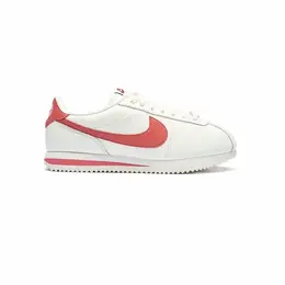 Nike: Красные кроссовки 
