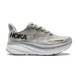 HOKA ONE ONE: Серые кроссовки 