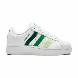 adidas: Белые кеды 