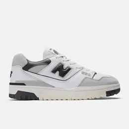 New Balance: Белые кроссовки  550