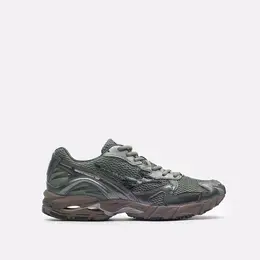 Mizuno: Зелёные кроссовки 