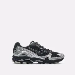 Mizuno: Чёрные кроссовки 