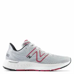 New Balance: Серые кроссовки 
