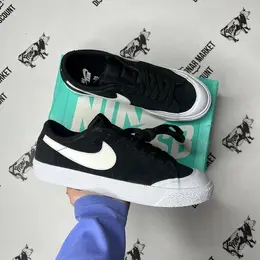 NIKE: Чёрные кеды  SB Zoom Blazer