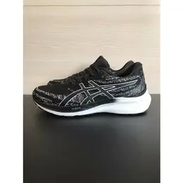 ASICS: Чёрные кроссовки 
