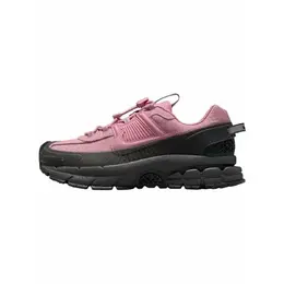 NIKE: Чёрные кроссовки 