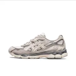 ASICS: Бежевые кроссовки  Gel