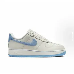NIKE: Белые кроссовки  Air Force 1 LXX
