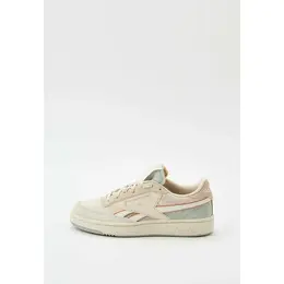 Reebok: Бежевые кеды  Club C Revenge