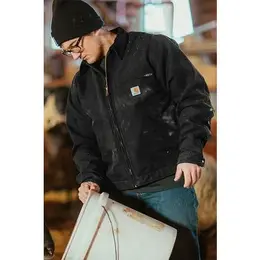 carhartt: Чёрная куртка 