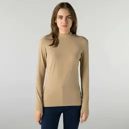 LACOSTE: Бежевая футболка 