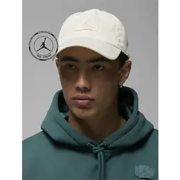 Jordan: Белая кепка 