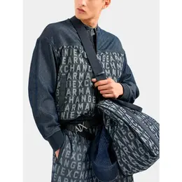 Armani Exchange: Синяя куртка 