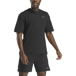 Reebok: Чёрная футболка 