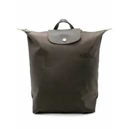Longchamp: Коричневый рюкзак  Le Pliage