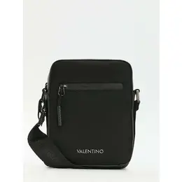 Valentino: Чёрная сумка 